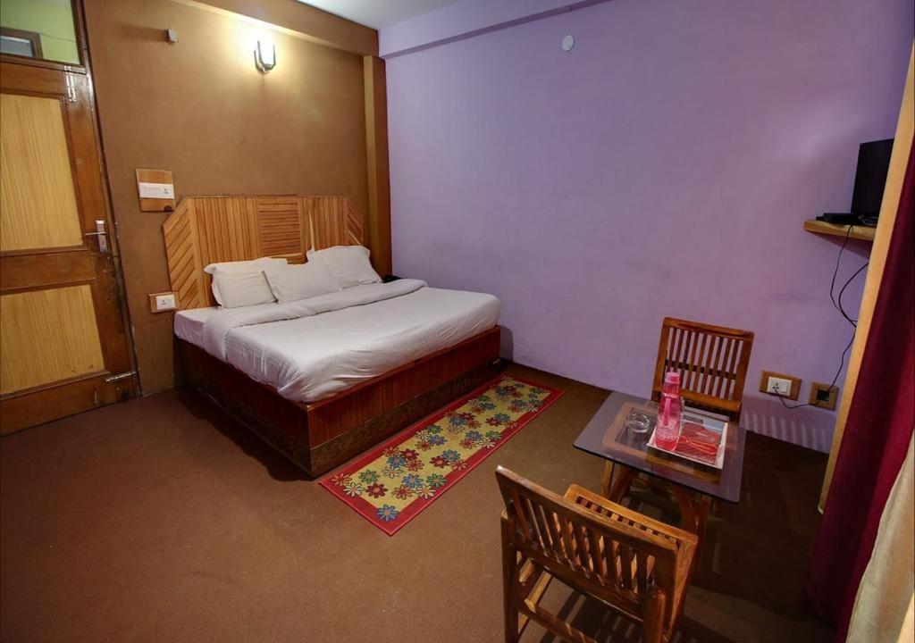 Hotel Kingston Manāli Εξωτερικό φωτογραφία